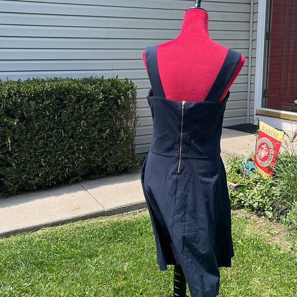 Banana Republic Milly Collection Black Dress size 12 66 Rayon, 39 Nylon, 5 Spand - Picture 3 of 9